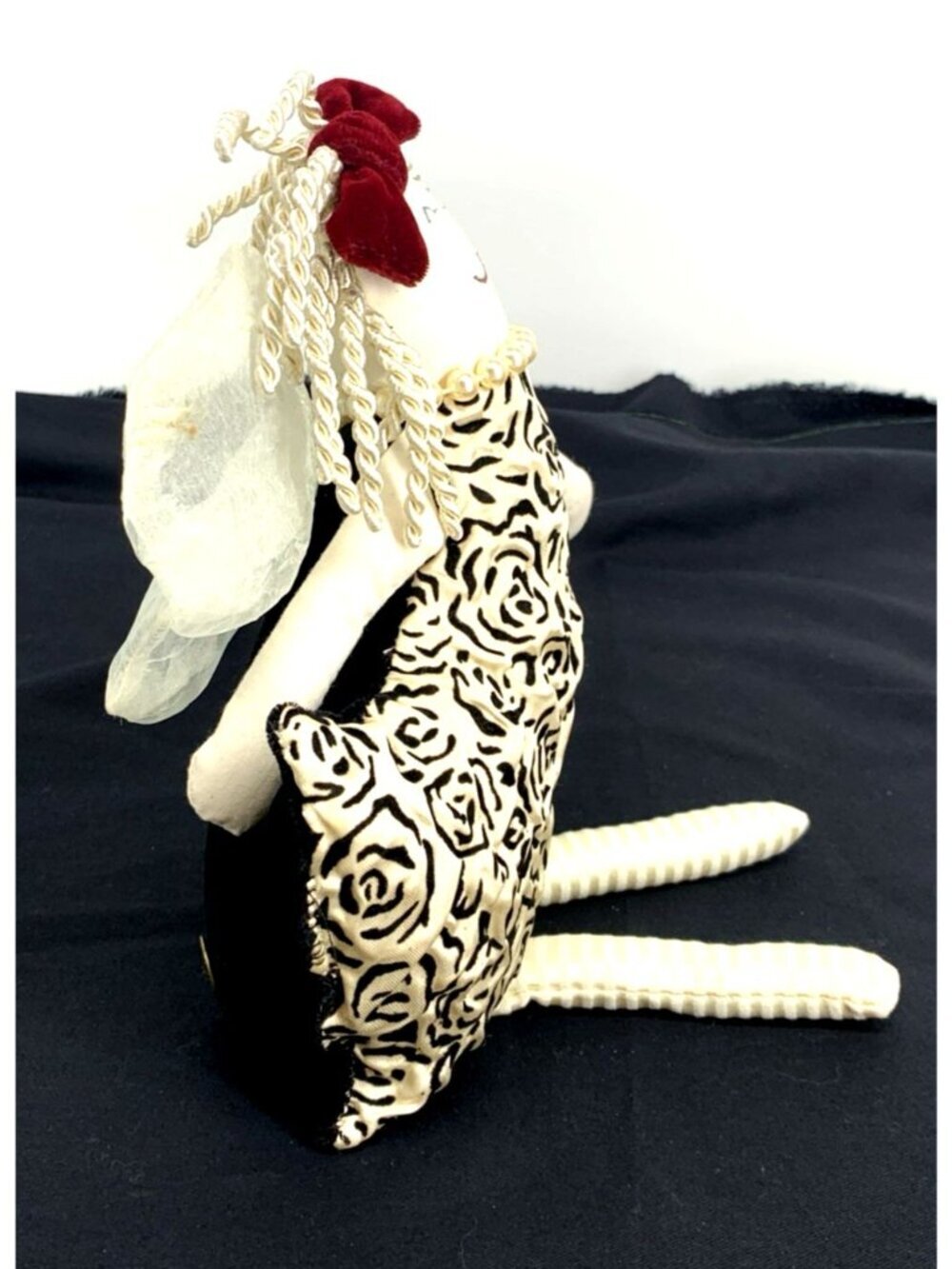 Woof N Poof Luminous Angel Fairy White Hair Faux Pearl Necklace Weighted NWT 15" - Picture 9 of 9